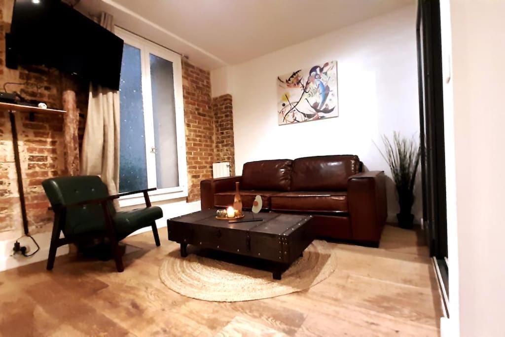 Midnight In Paris Montmartre Apartment Exterior photo